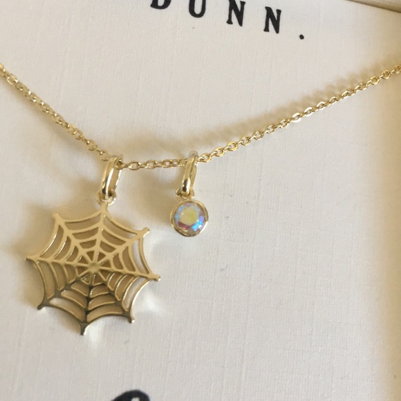 Rae Dunn Spider Webb Irridescent Crystal Charm Pendant Necklace Boxed Set NWT - Picture 10 of 12